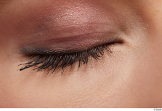 Groom references Malin  001 eye eyelash 0003.jpg